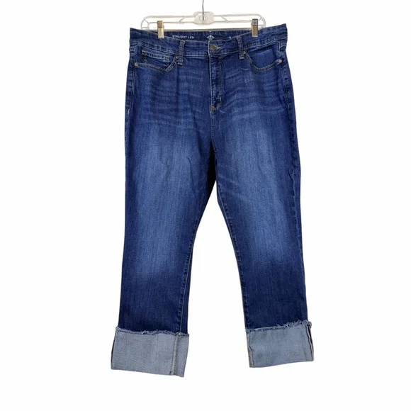 St. John’s Bay Women’s Straight Leg Long Capri Jeans in Denim Blue Size 16 - Picture 2 of 6